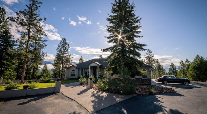 Elegant Montana Dream Home On 43 Acres (VIDEO) - Glacier Sotheby's