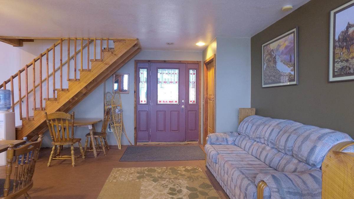 17. Single Family Homes for Sale at 34880 Snowberry Lane Polson, Montana 59860 United States