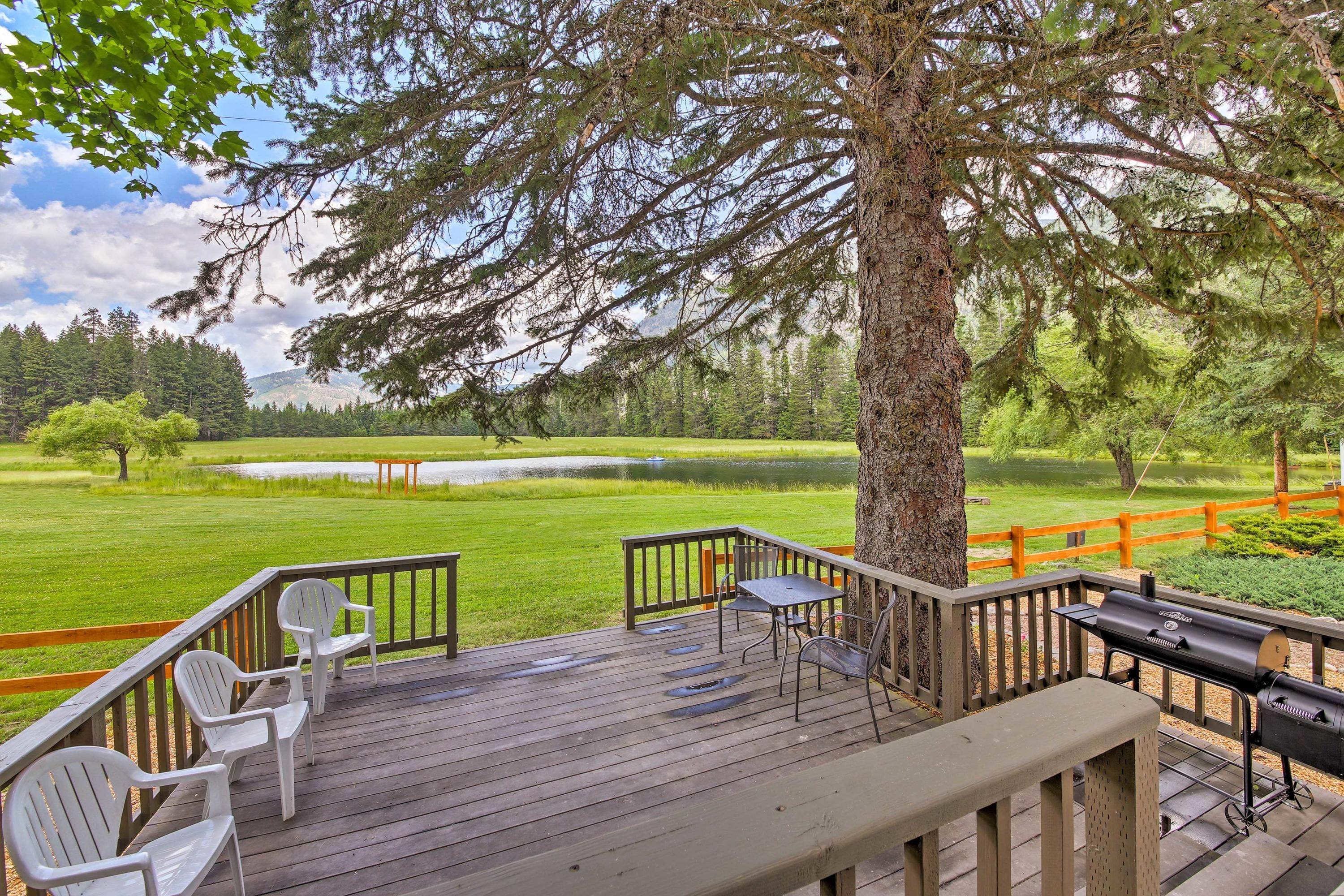 11. Single Family Homes for Sale at 1021 Swanson Lodge Road Troy, Montana 59935 United States