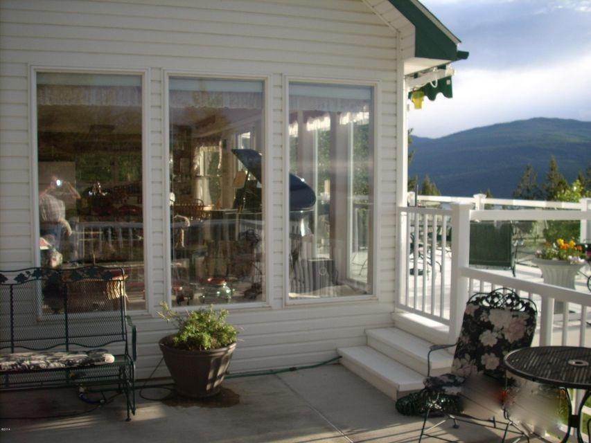 8. Single Family Homes for Sale at 7100 Black Lake Road Rexford, Montana 59930 United States