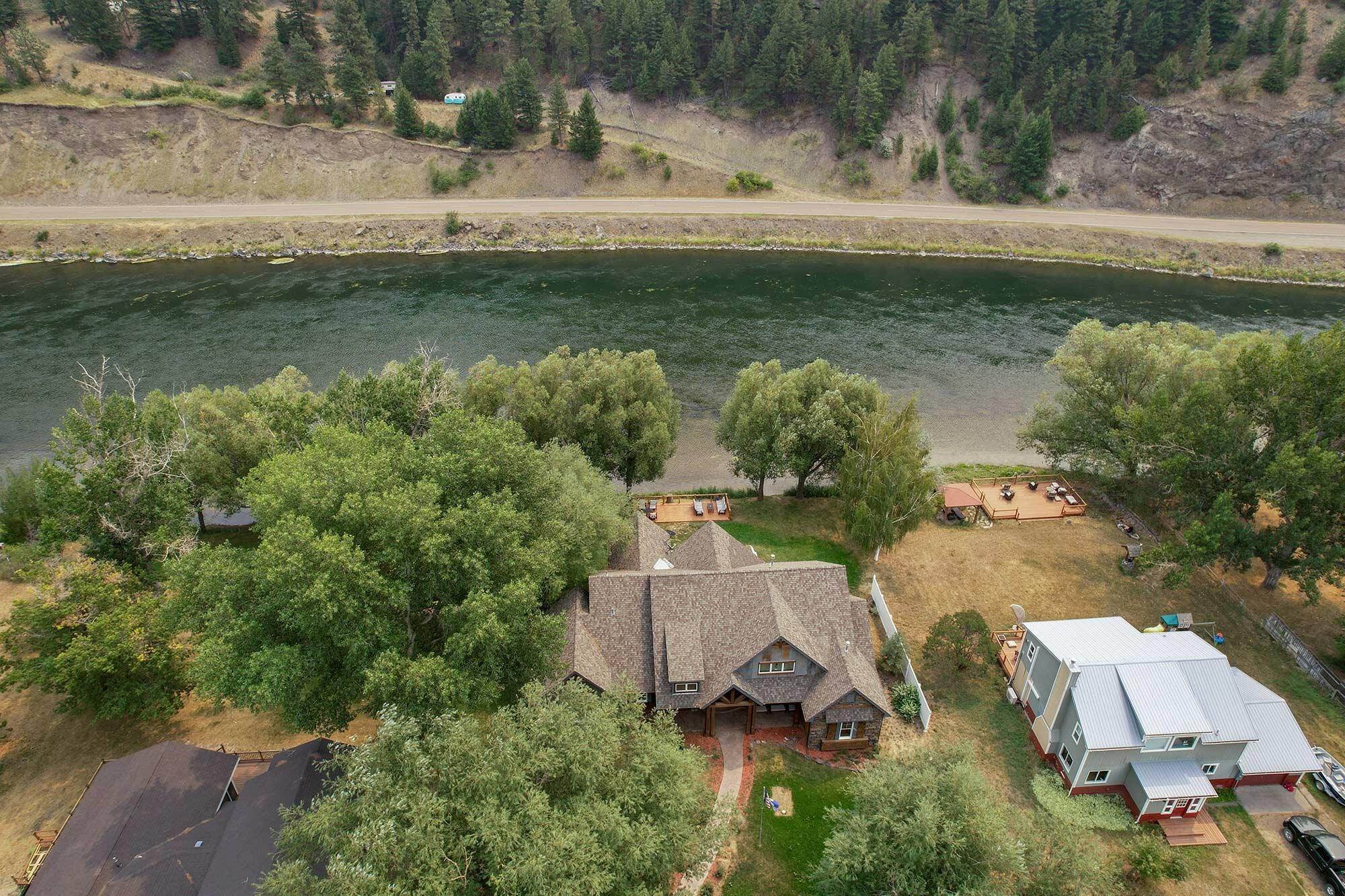 Single Family Homes for Sale at 32 River Drive, Cascade, Montana 59421 United States