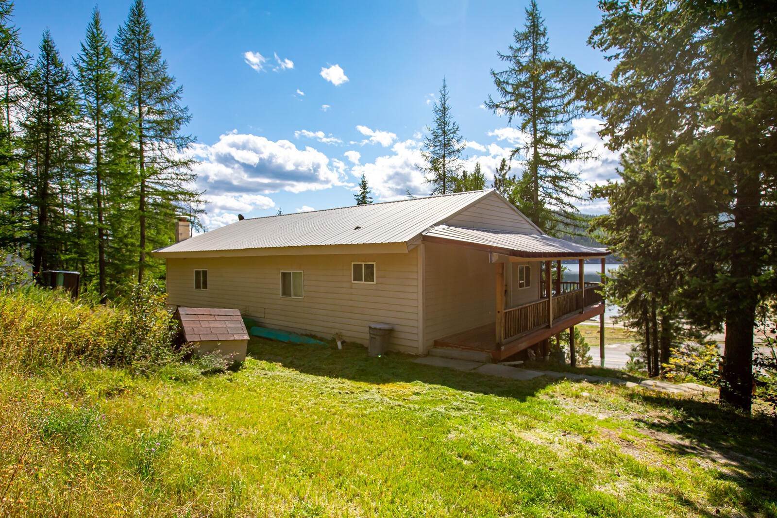6. Single Family Homes for Sale at 12881 Us Highway 2 West Marion, Montana 59925 United States