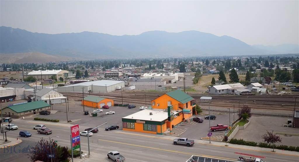 3. Commercial for Sale at 916 East Front Street Butte, Montana 59701 United States