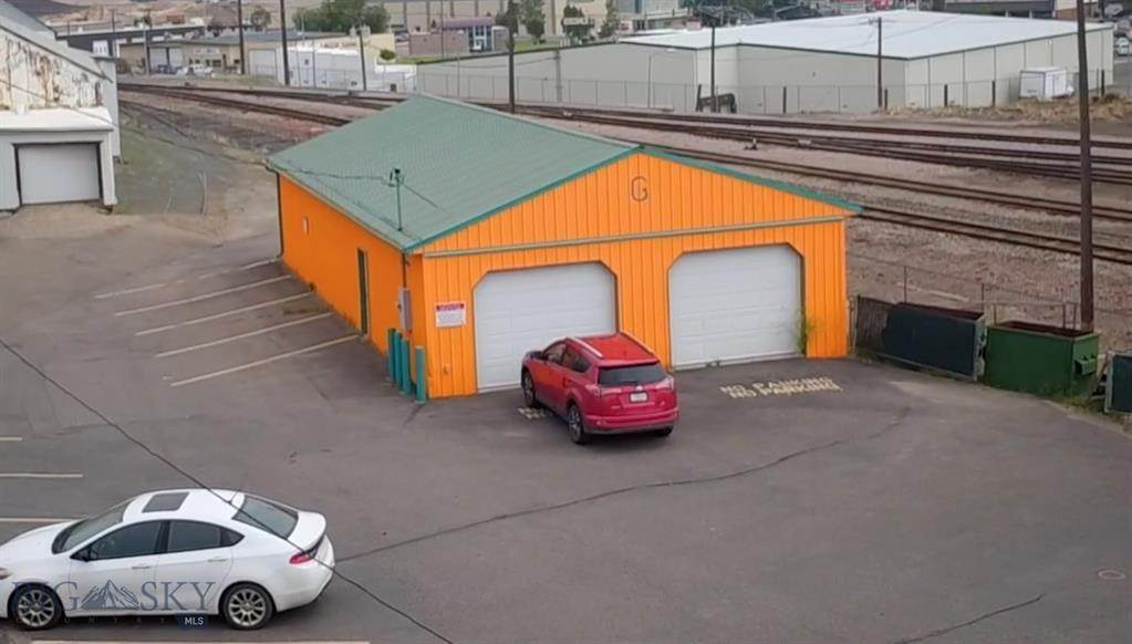 19. Commercial for Sale at 916 East Front Street Butte, Montana 59701 United States