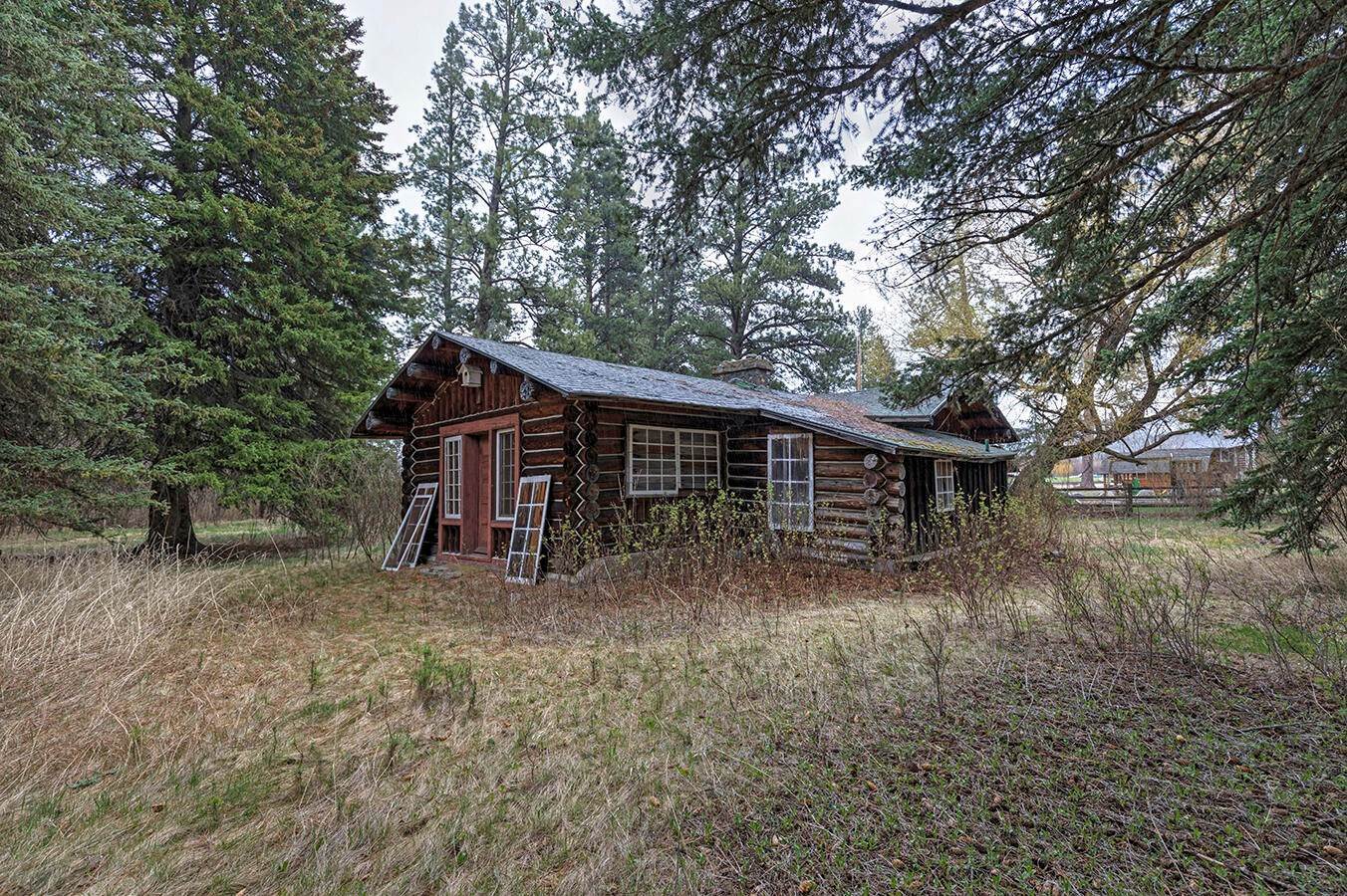 9. Single Family Homes for Sale at 7040 Us-93, Sula, Montana 59871 United States