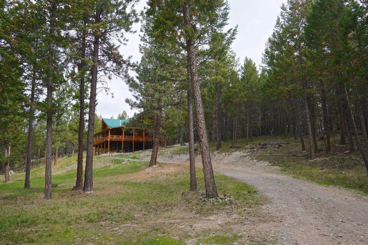 3. Single Family Homes for Sale at 226 Angel Trail, Rexford, Montana 59930 United States