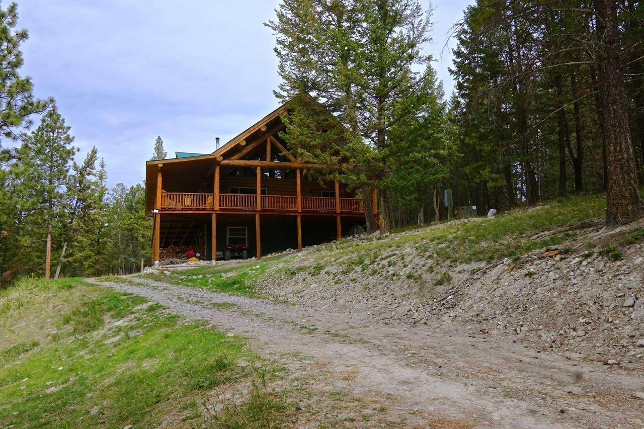 4. Single Family Homes for Sale at 226 Angel Trail, Rexford, Montana 59930 United States