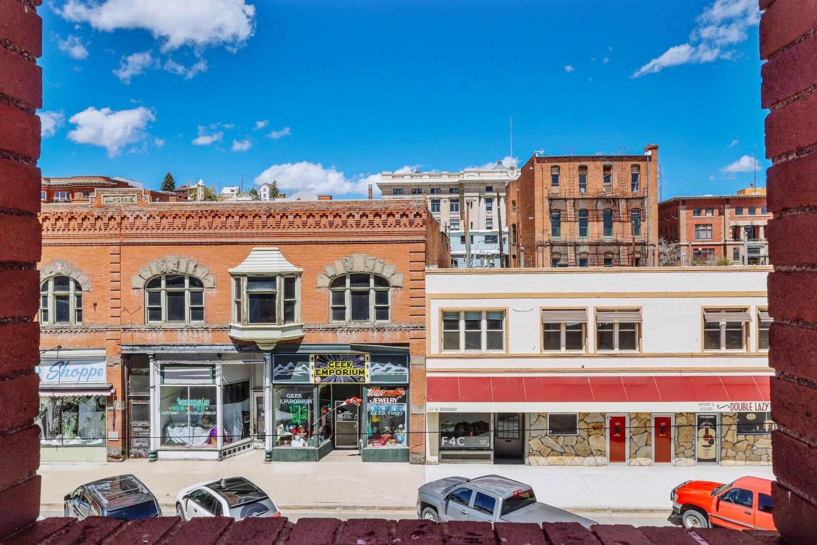 10. Commercial for Sale at 120 West Broadway Street Butte, Montana 59701 United States