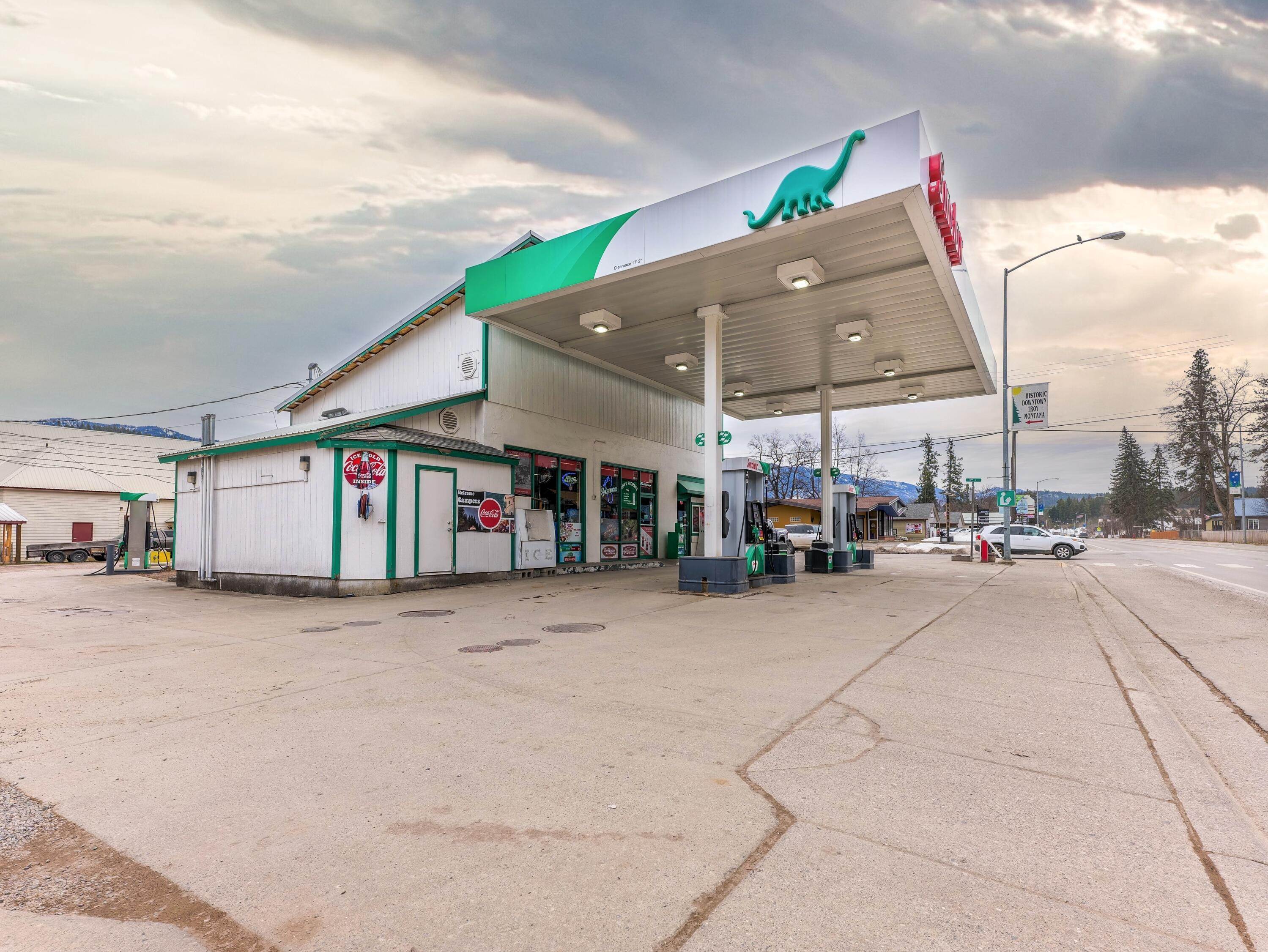11. Commercial for Sale at 213 / 217 East Missoula Avenue, Troy, Montana 59935 United States