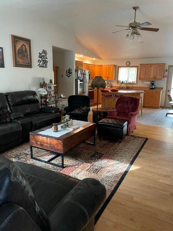 12. Single Family Homes for Sale at 3 Peregrine Lane, Thompson Falls, Montana 59873 United States