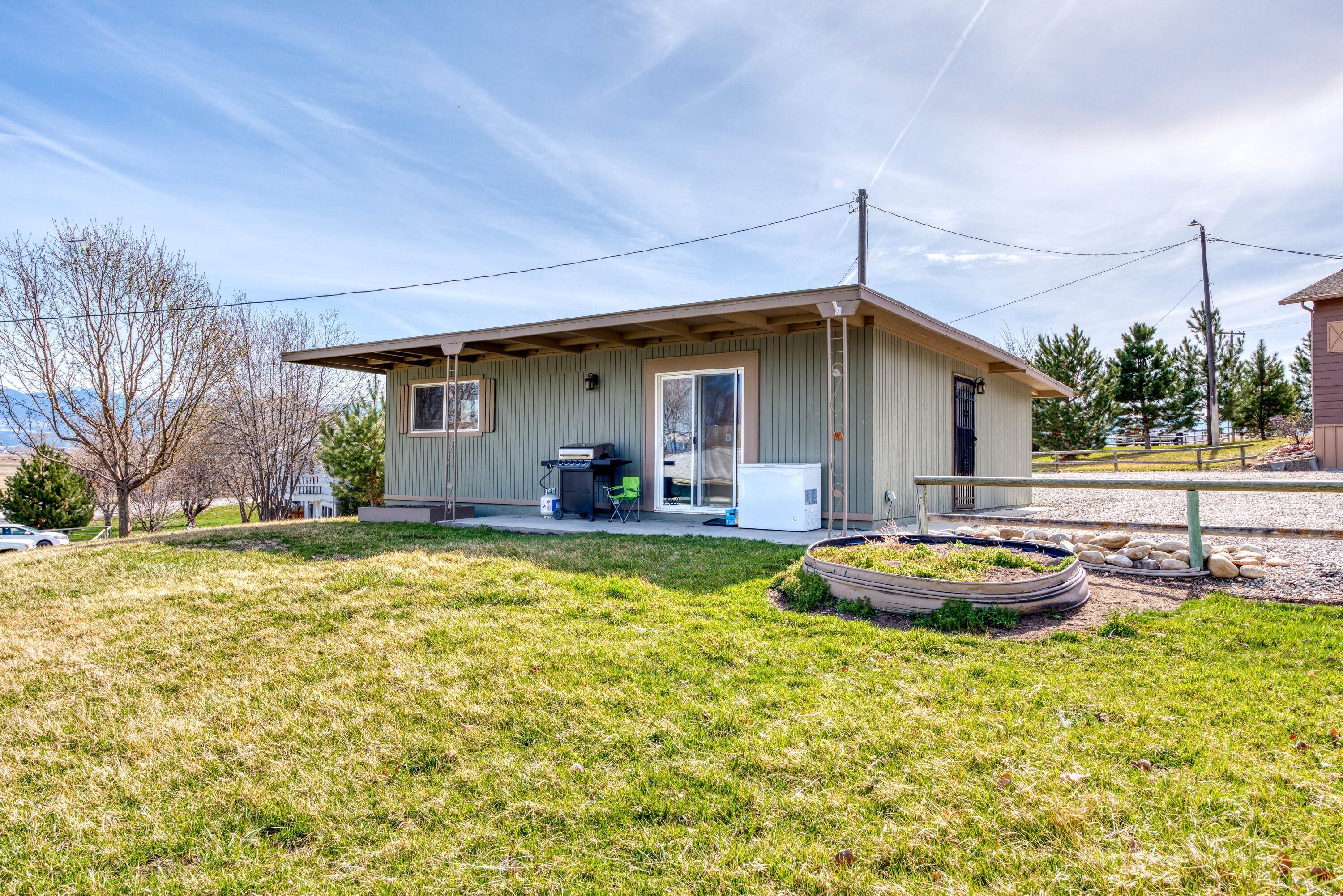 6. Multi-Family Homes for Sale at 215-233 Mockingbird Hill, Hamilton, Montana 59840 United States