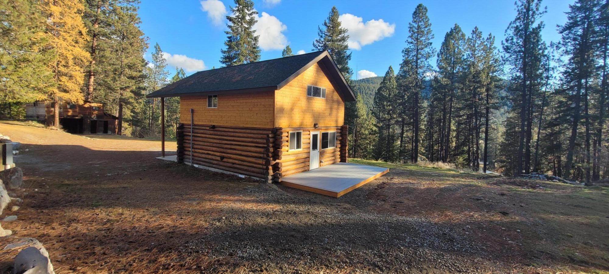 19. Single Family Homes for Sale at 37 Wades Road, Libby, Montana 59923 United States