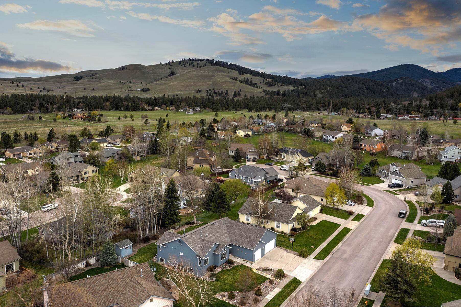 4. Single Family Homes for Sale at 1562 Cornerstone Drive, Missoula, Montana 59802 United States
