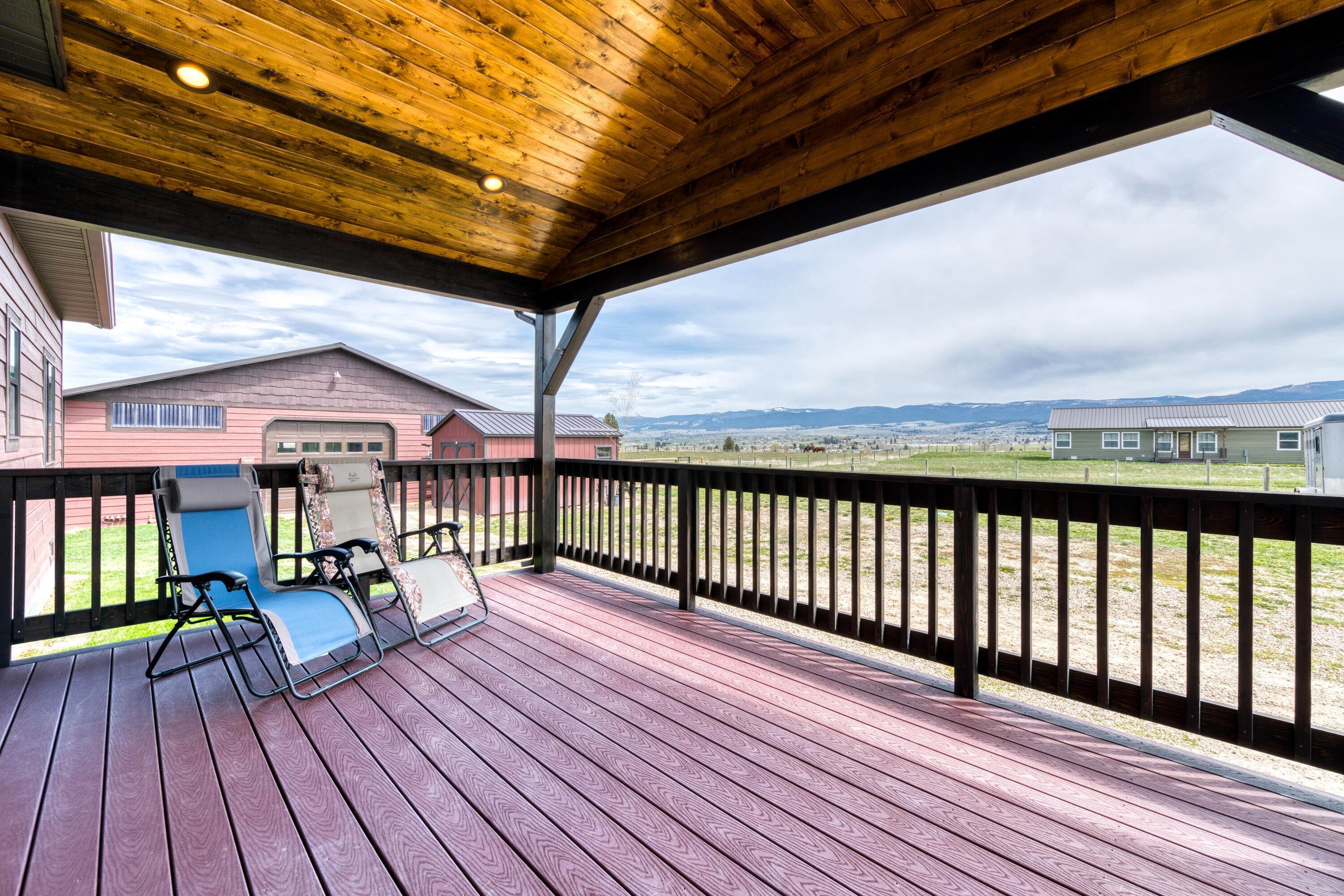 2. Single Family Homes for Sale at 716 Shadow Dancer Way, Stevensville, Montana 59870 United States