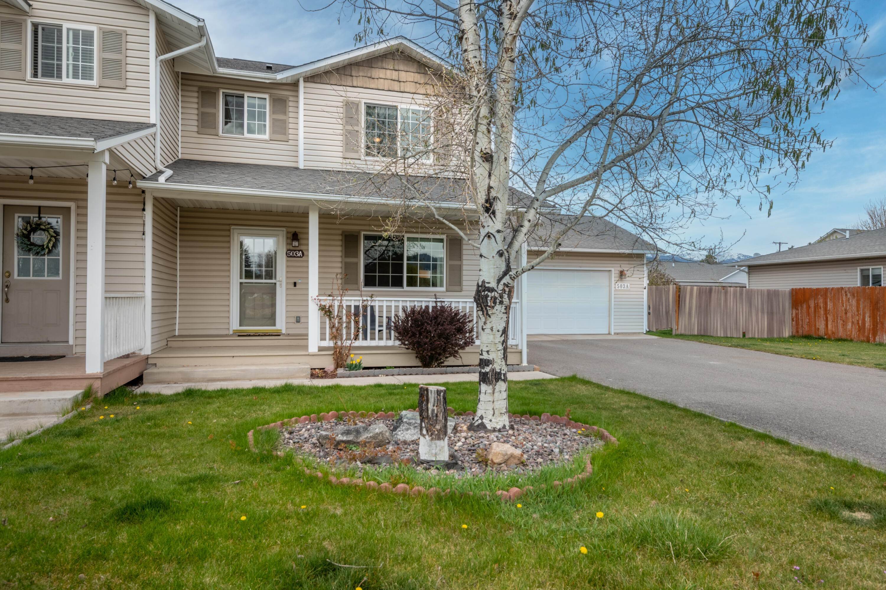 6. Single Family Homes for Sale at 503 Lafray Lane, Missoula, Montana 59801 United States