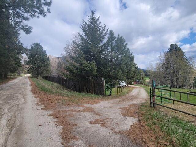 13. Single Family Homes for Sale at 2884 Curlew Mine Road, Victor, Montana 59875 United States
