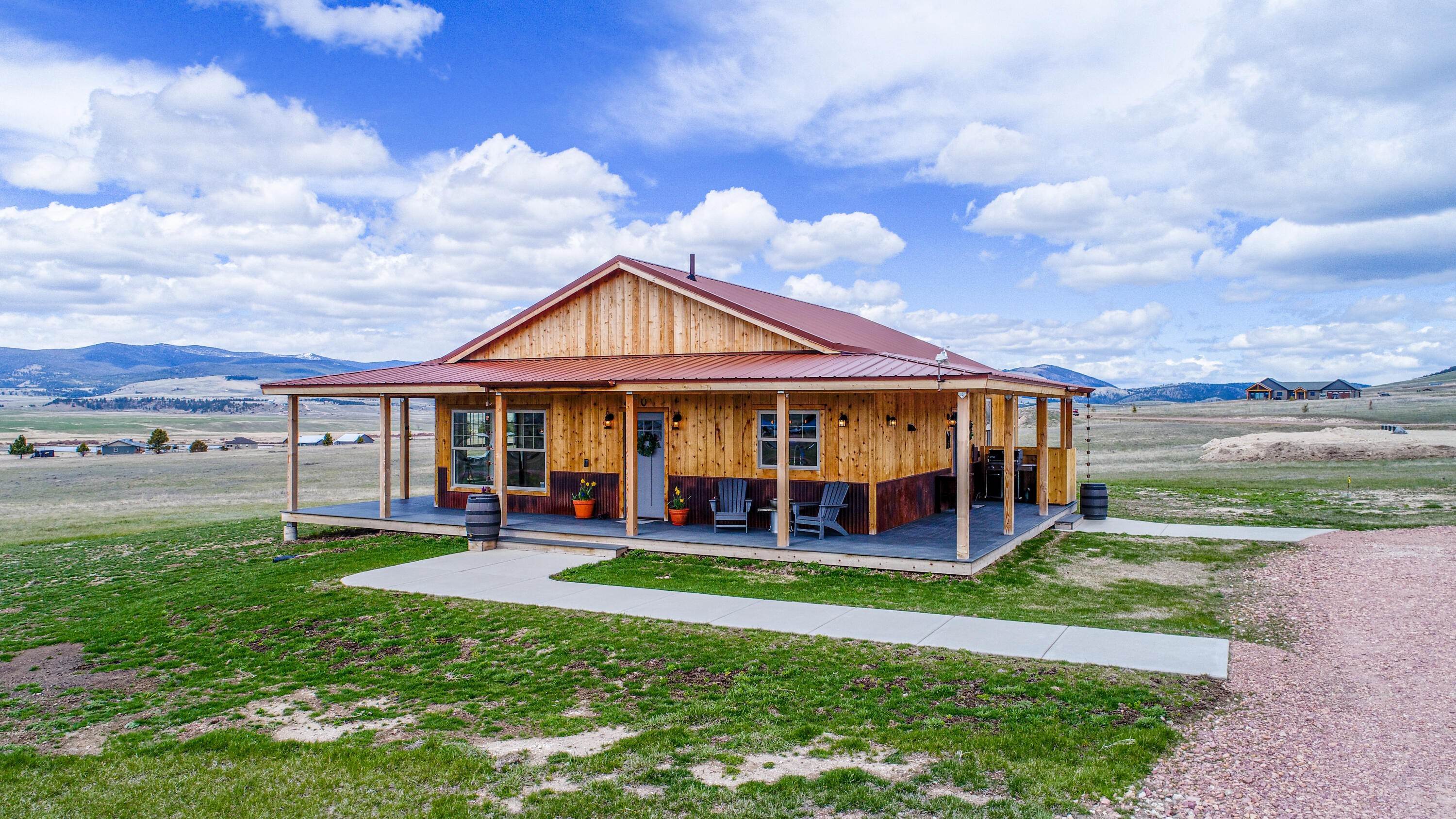 5. Single Family Homes for Sale at 7 Wolf Lane, Philipsburg, Montana 59858 United States