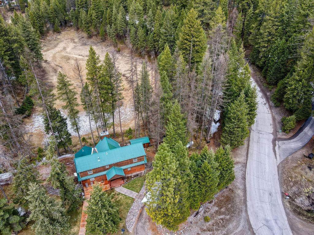4. Single Family Homes for Sale at 30 Bass Lake Court, Kalispell, Montana 59901 United States