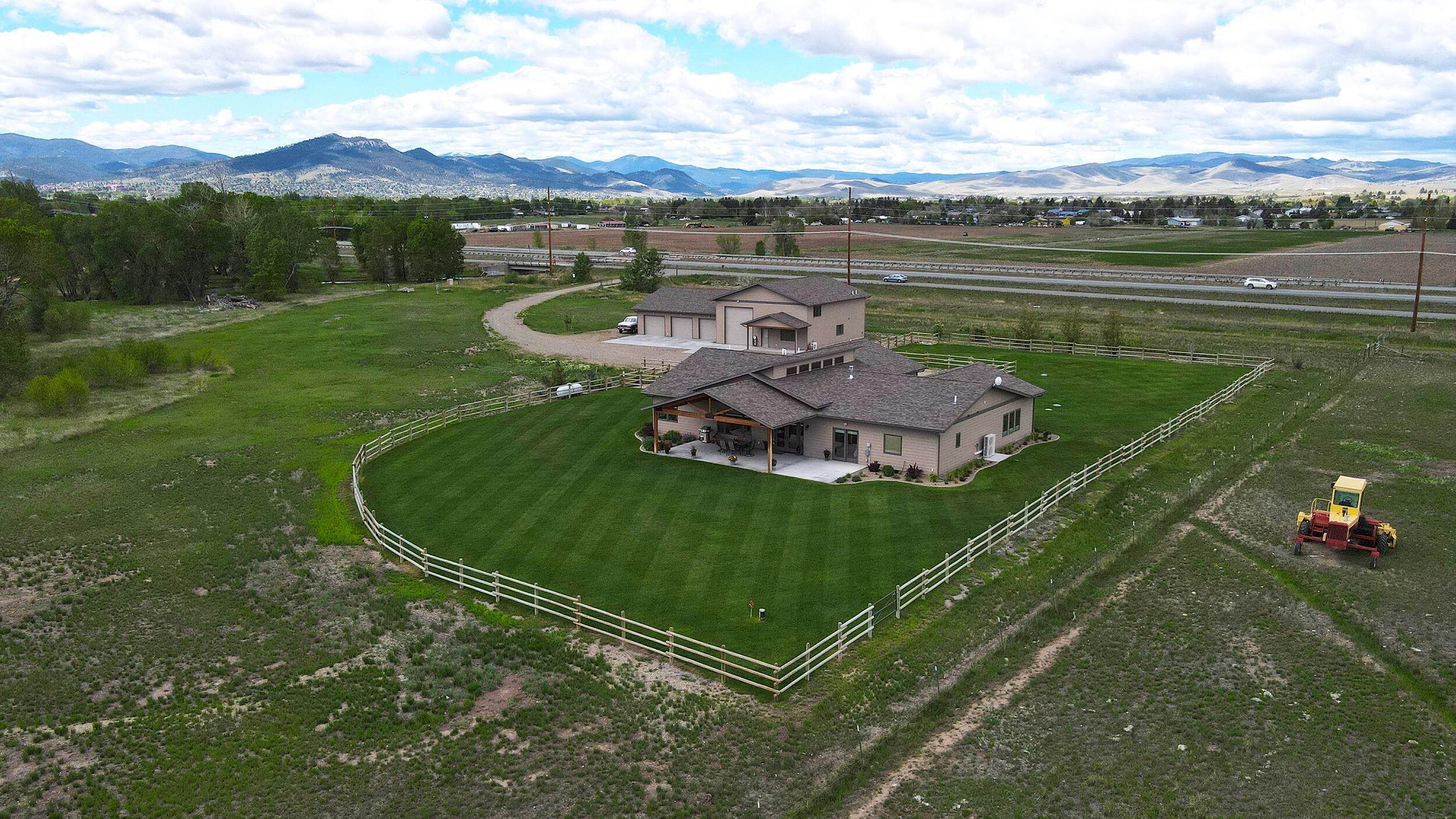 6. Single Family Homes for Sale at 4105 Frontage Road, Helena, Montana 59602 United States