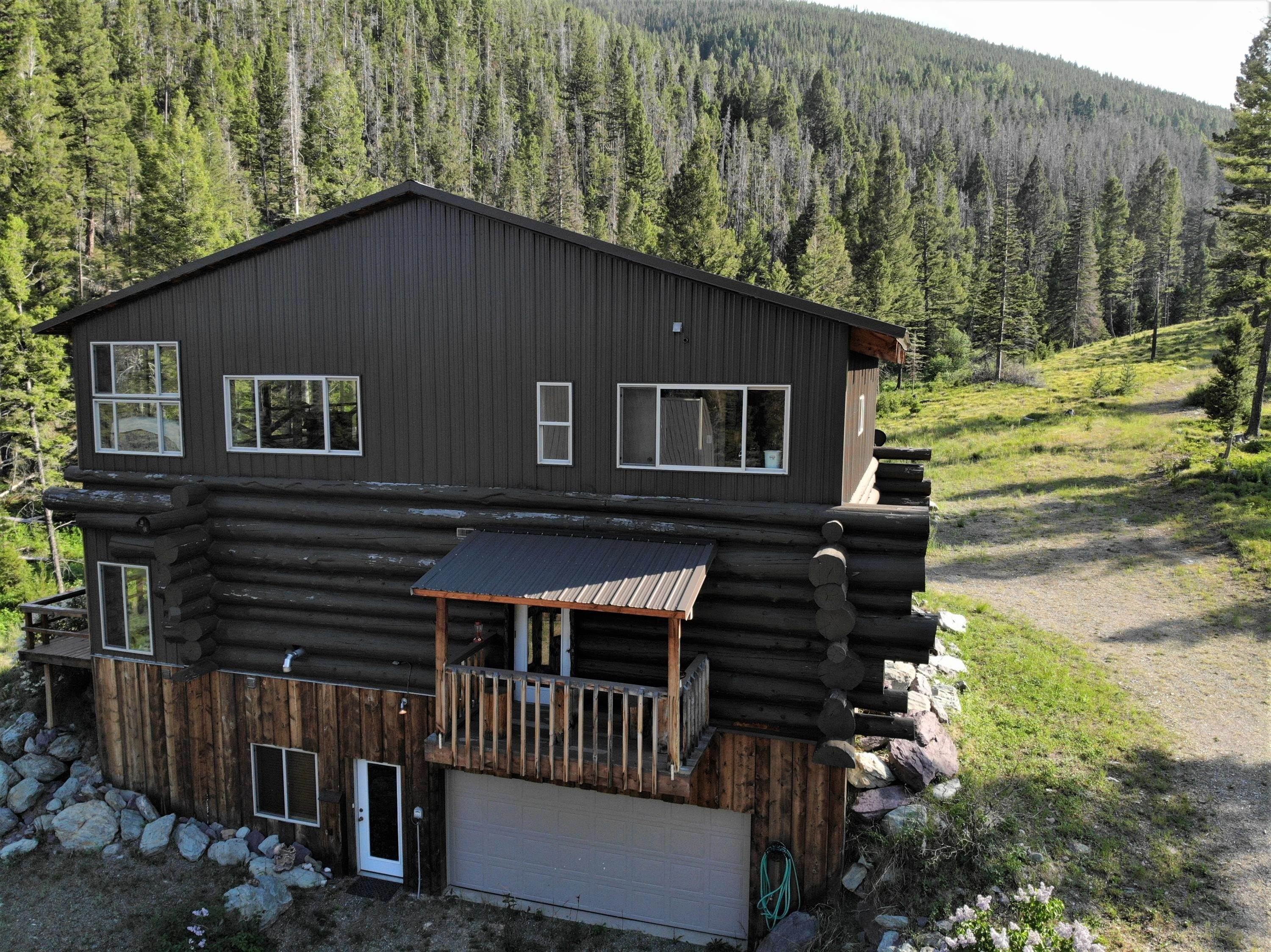6. Single Family Homes for Sale at 12311 Stemple Pass Road, Lincoln, Montana 59639 United States