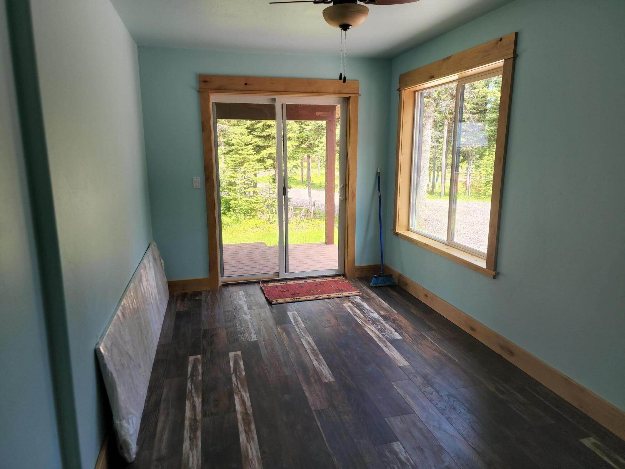 10. Single Family Homes for Sale at 15760 North Fork Road, Polebridge, Montana 59928 United States