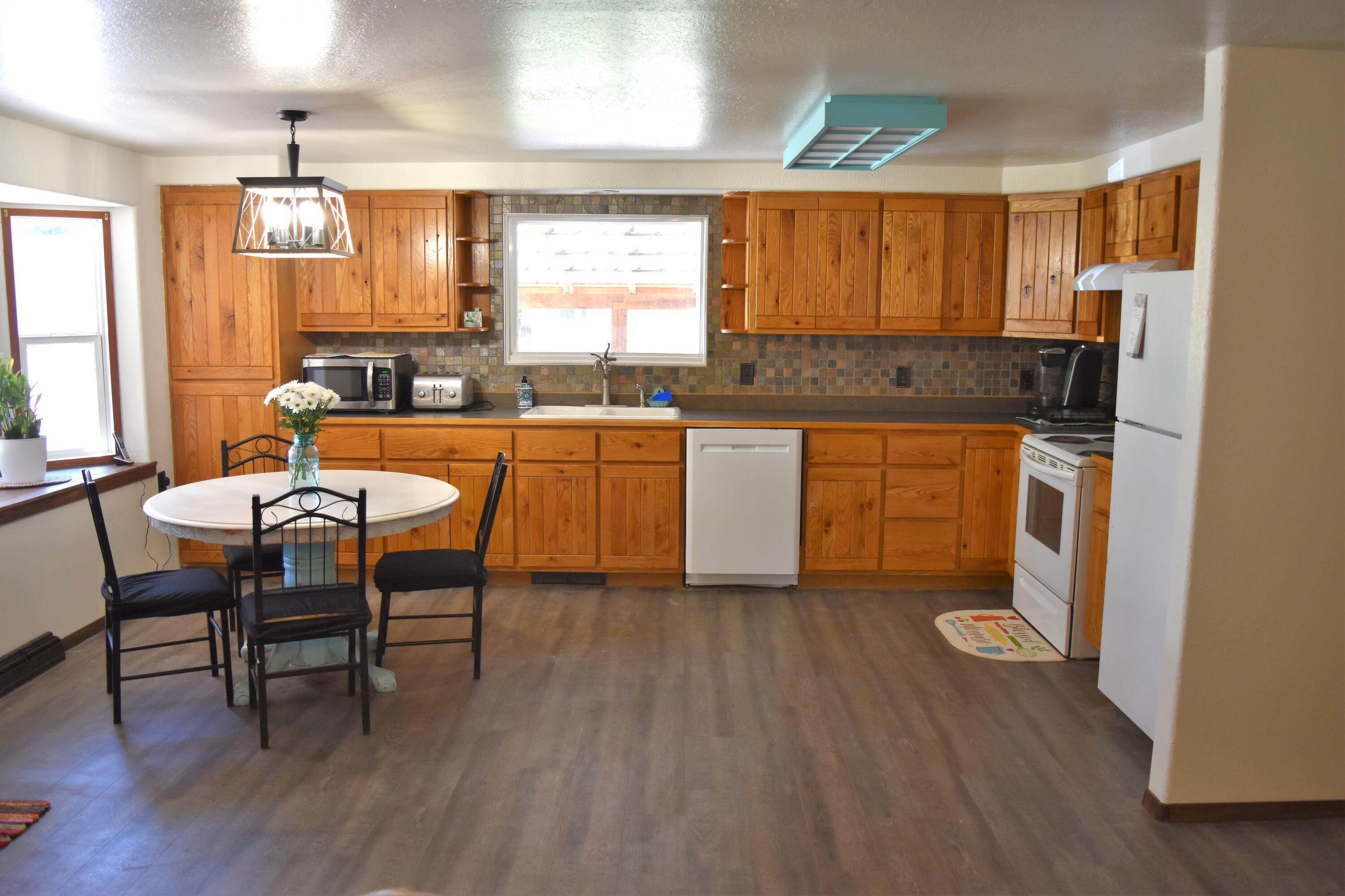 3. Single Family Homes for Sale at 27451 Bear Cub Lane, Big Arm, Montana 59910 United States