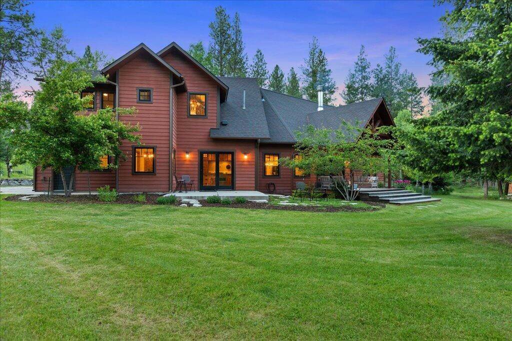 5. Single Family Homes for Sale at 373 Dreo Drive Way, Stevensville, Montana 59870 United States
