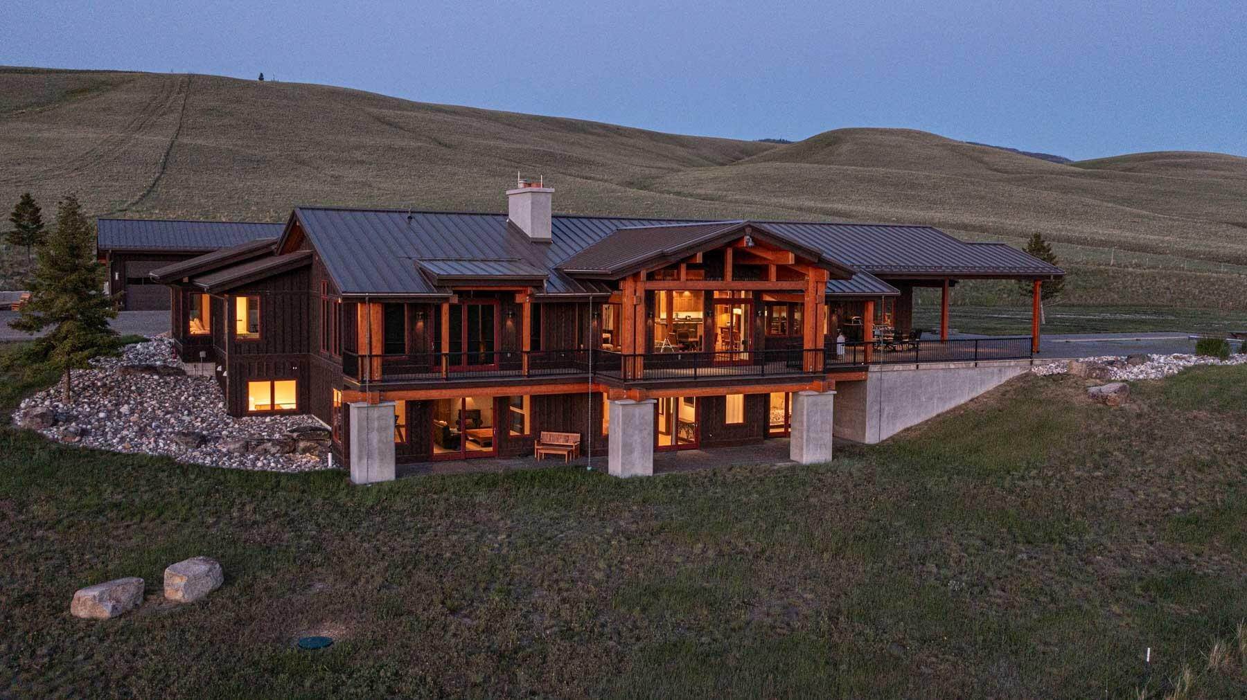 9. Single Family Homes for Sale at Burnt Hollow Ranch, Deer Lodge, Montana 59722 United States