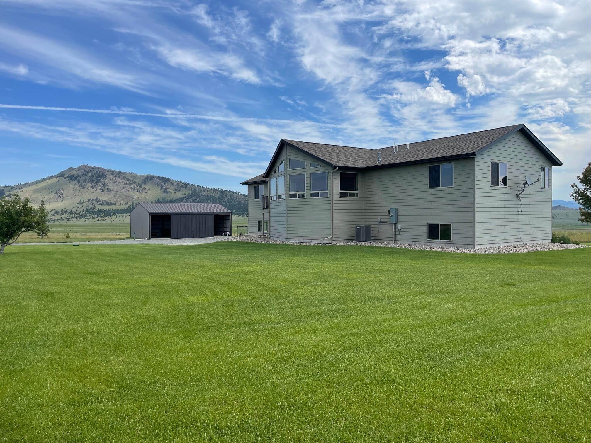 5. Single Family Homes for Sale at 162 Furman Lane, East Helena, Montana 59635 United States