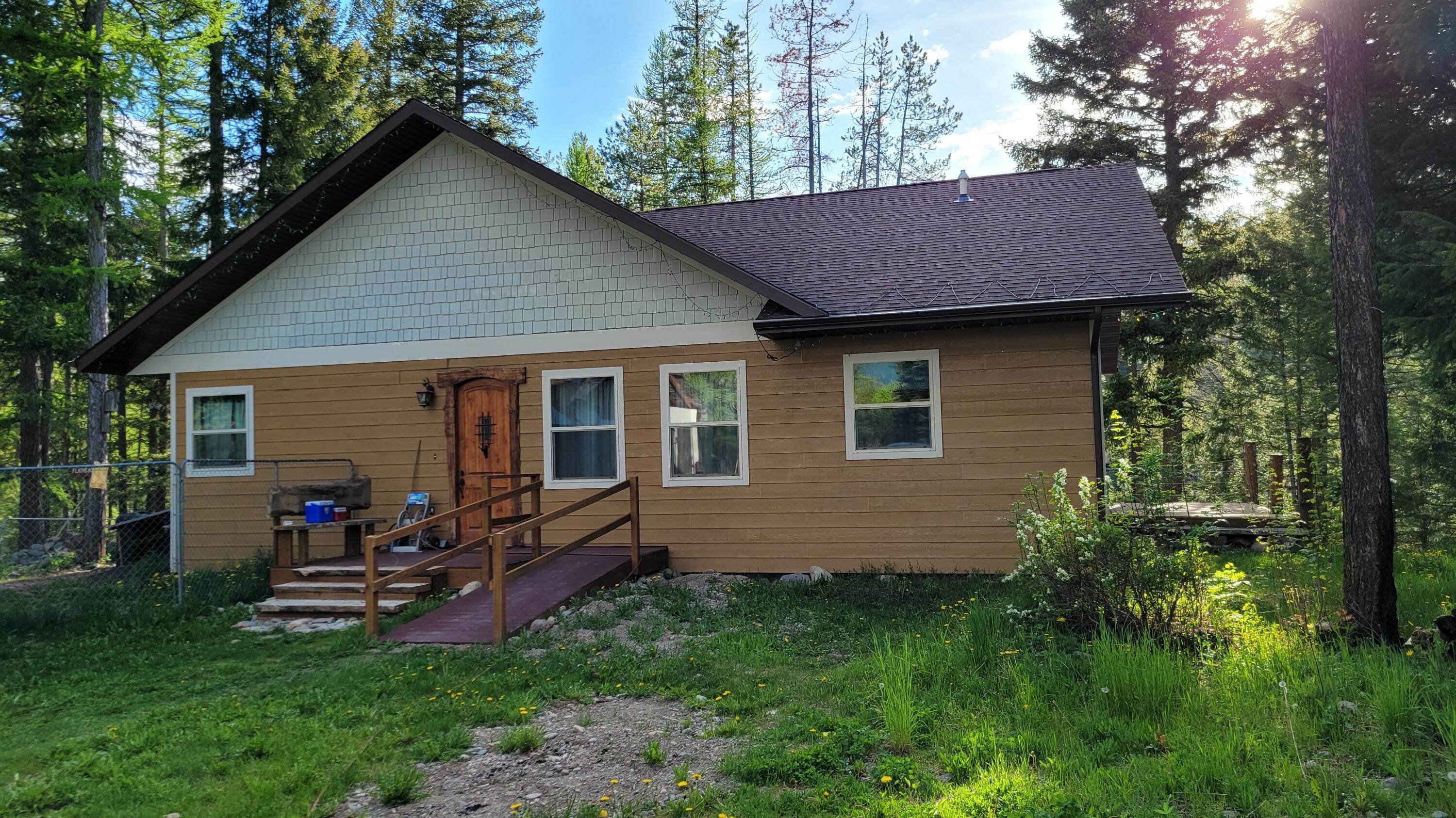 7. Single Family Homes for Sale at 130 Donahoe Lane, Coram, Montana 59913 United States