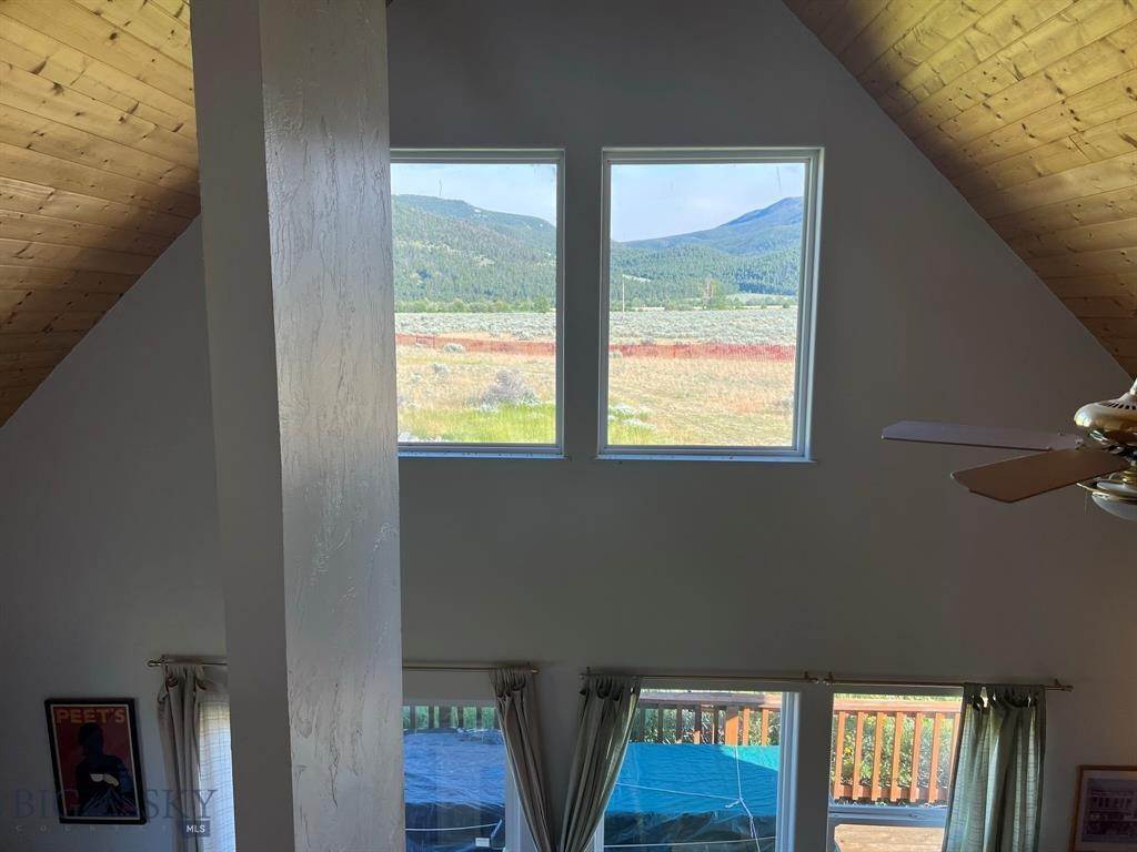 12. Single Family Homes for Sale at 41555 Pioneer Mountains Scenic By Way, Wise River, Montana 59762 United States