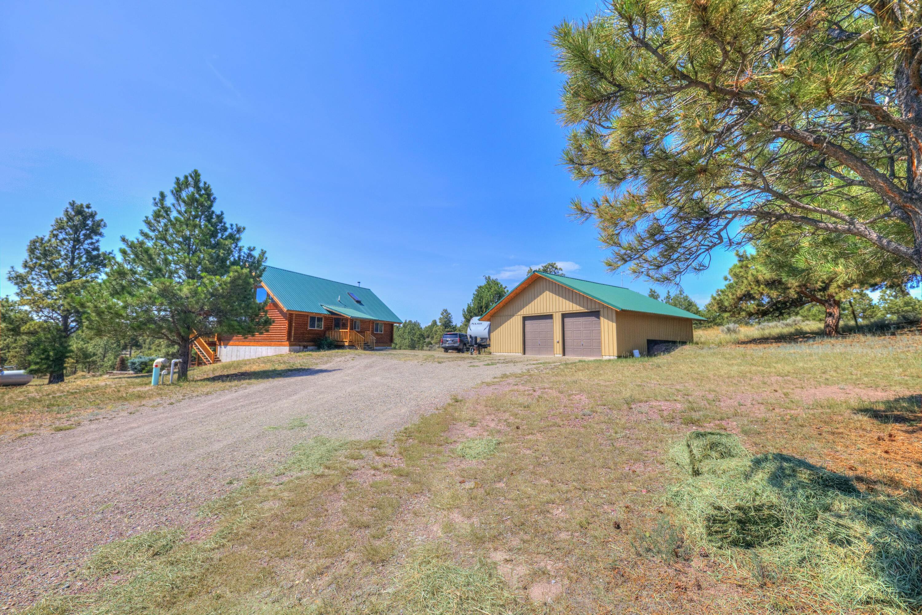 7. Single Family Homes for Sale at 7980 Hidden Springs Drive, Helena, Montana 59602 United States