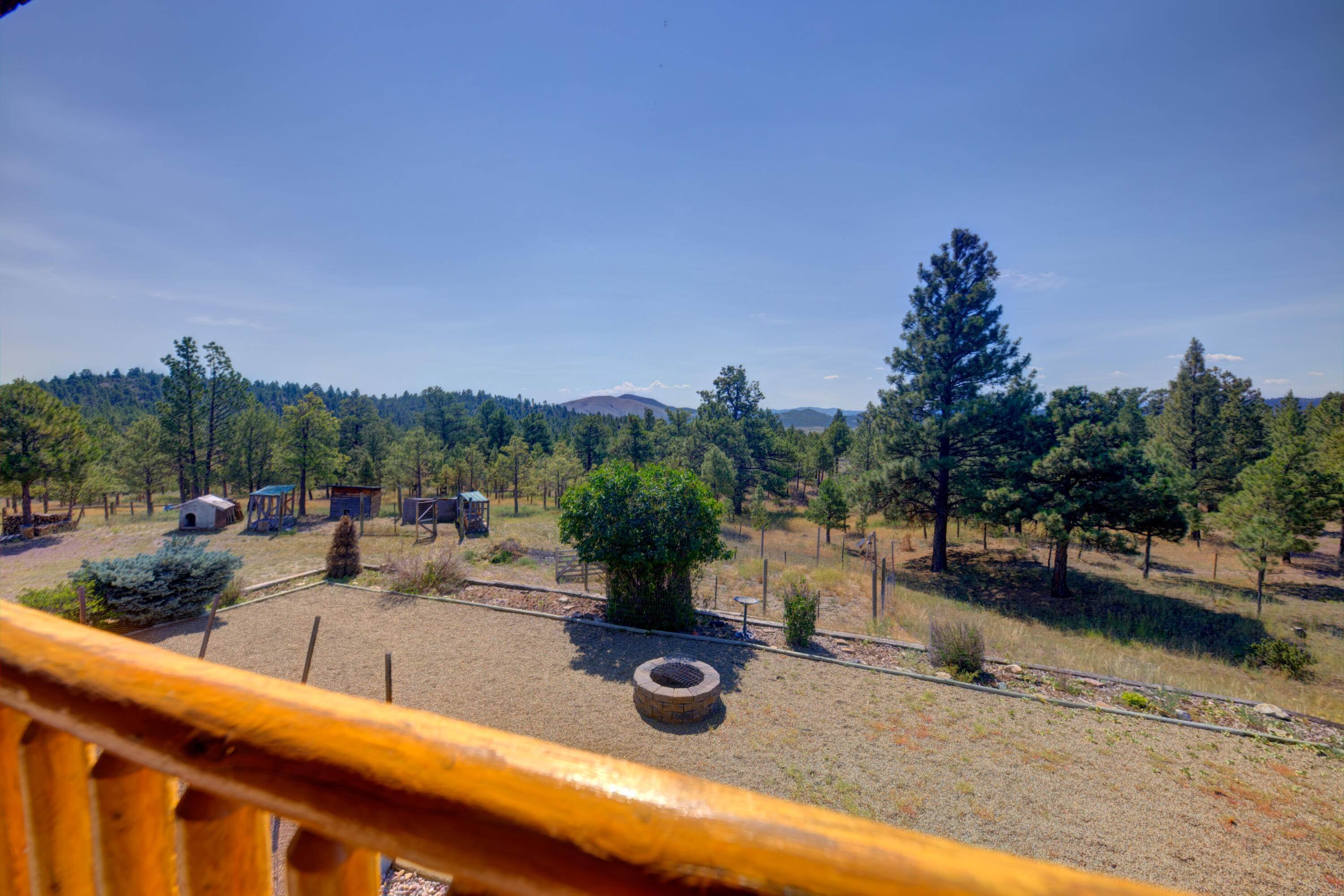 14. Single Family Homes for Sale at 7980 Hidden Springs Drive, Helena, Montana 59602 United States