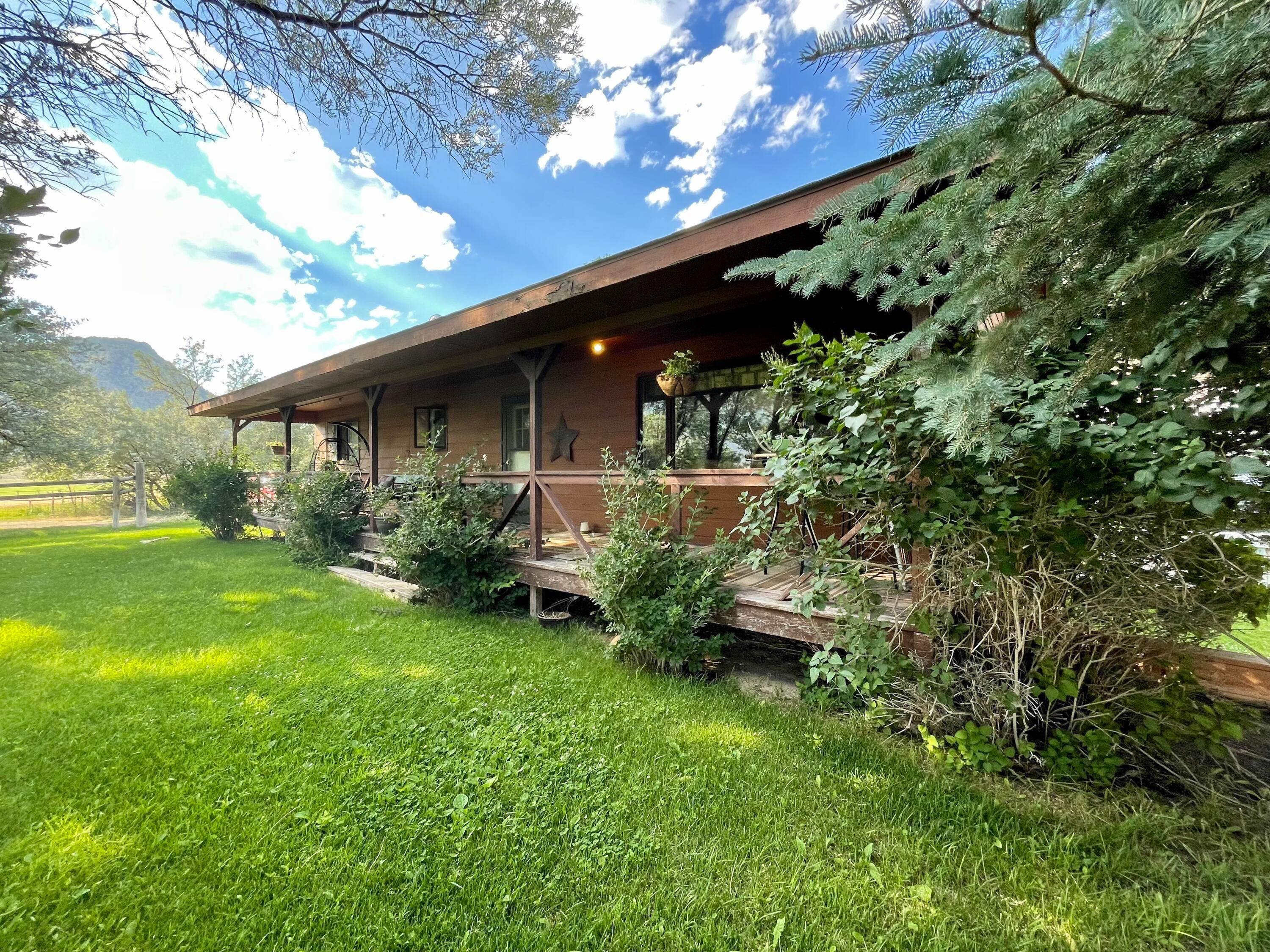 Single Family Homes for Sale at 34 Maiden Basin Road, Gardiner, Montana 59030 United States