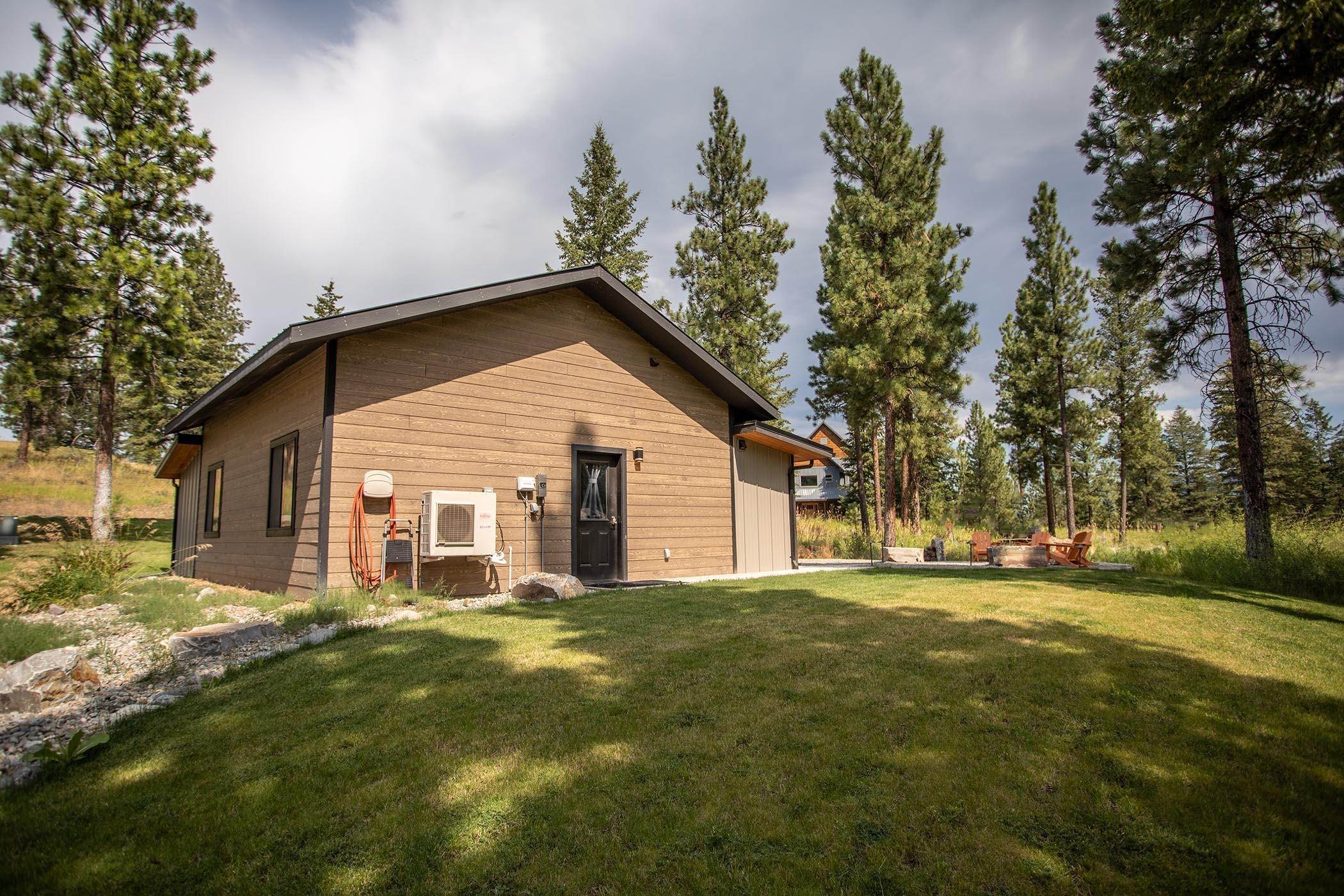 7. Single Family Homes for Sale at 118 Salmon Drive, Rexford, Montana 59930 United States