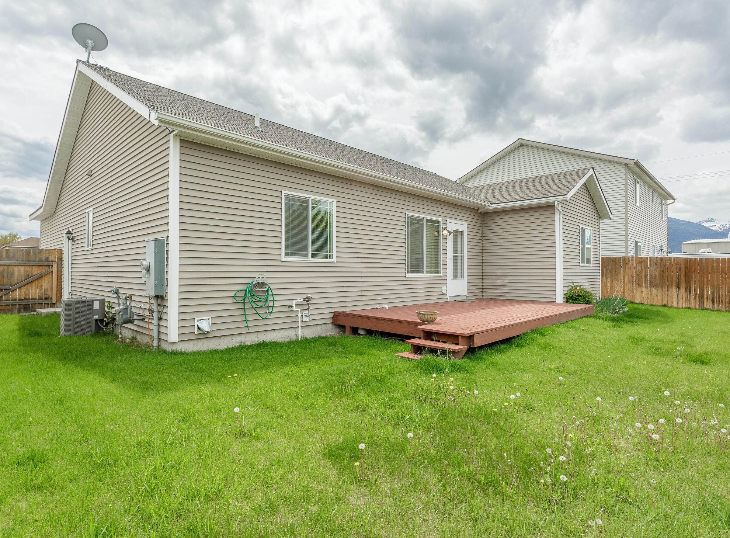 11. Single Family Homes for Sale at 108 Thomas Street, Hamilton, Montana 59840 United States