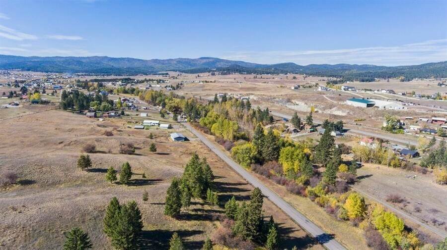 17. Land for Sale at Lot 19 Whalebone Estates Drive, Kalispell, Montana 59901 United States