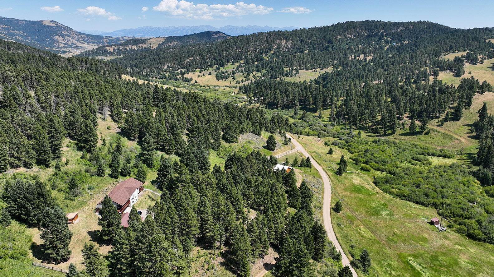 2. Single Family Homes for Sale at 1797 Skunk Creek Road, Bozeman, Montana 59715 United States