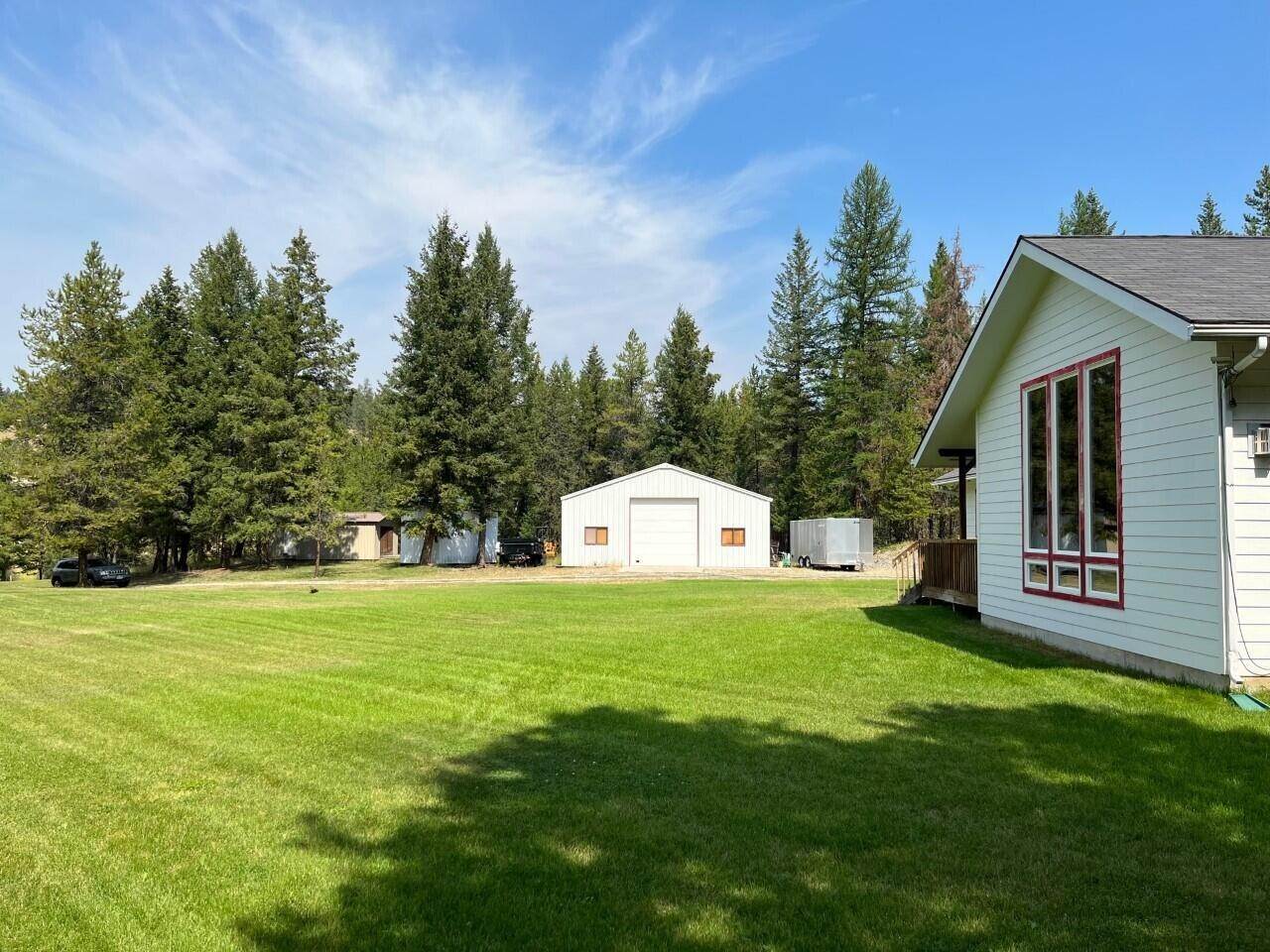 12. Single Family Homes for Sale at 262 Mud Creek Road, Eureka, Montana 59917 United States