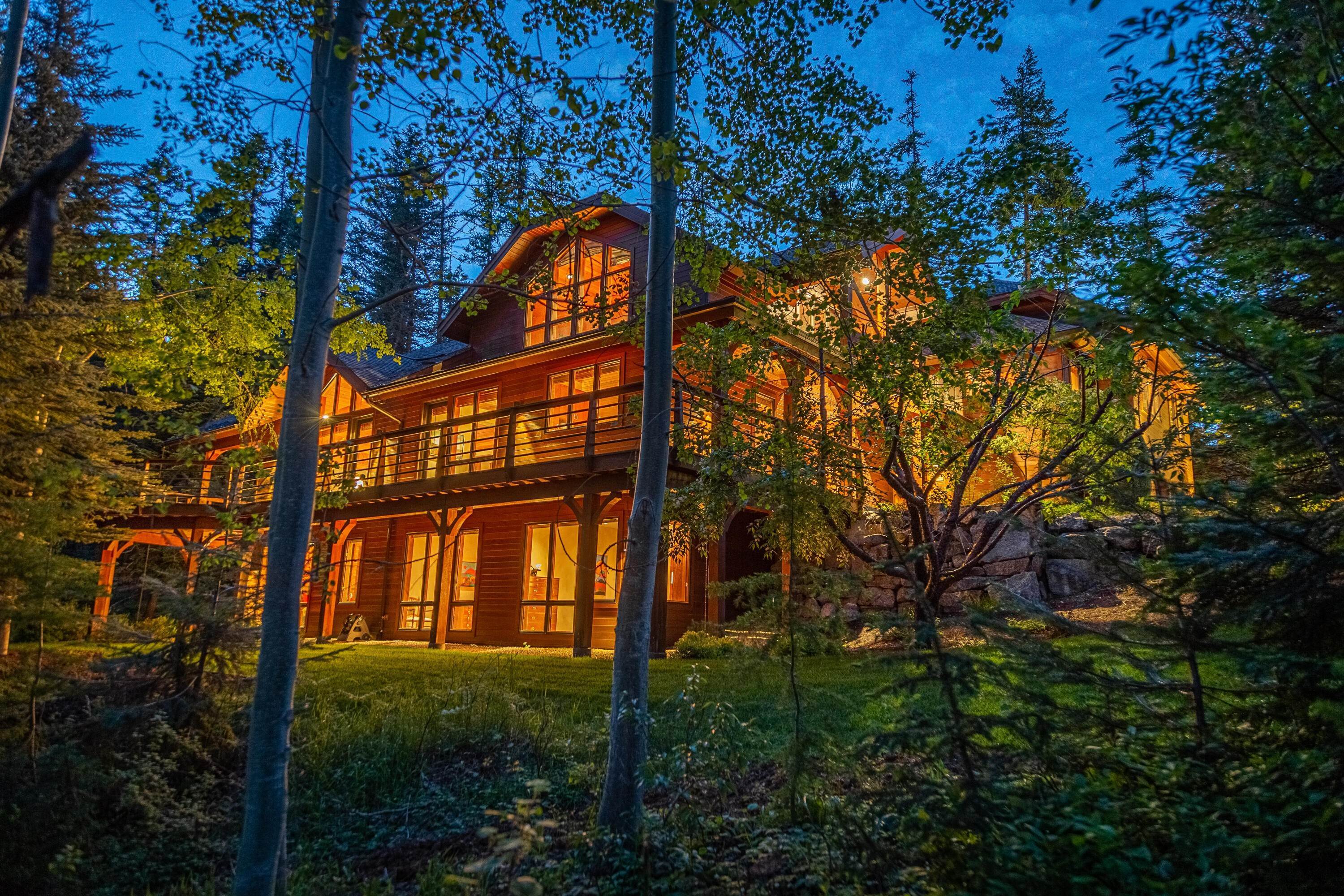 Single Family Homes for Sale at 125 Ridge Run Drive, Whitefish, Montana 59937 United States