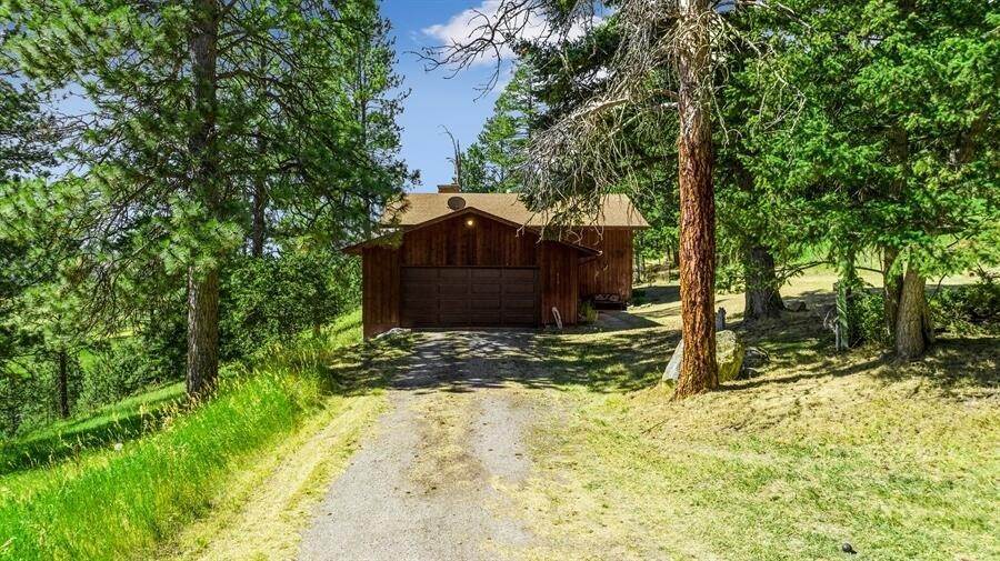 13. Single Family Homes for Sale at 4775 Us Highway 2 West, Kila, Montana 59920 United States