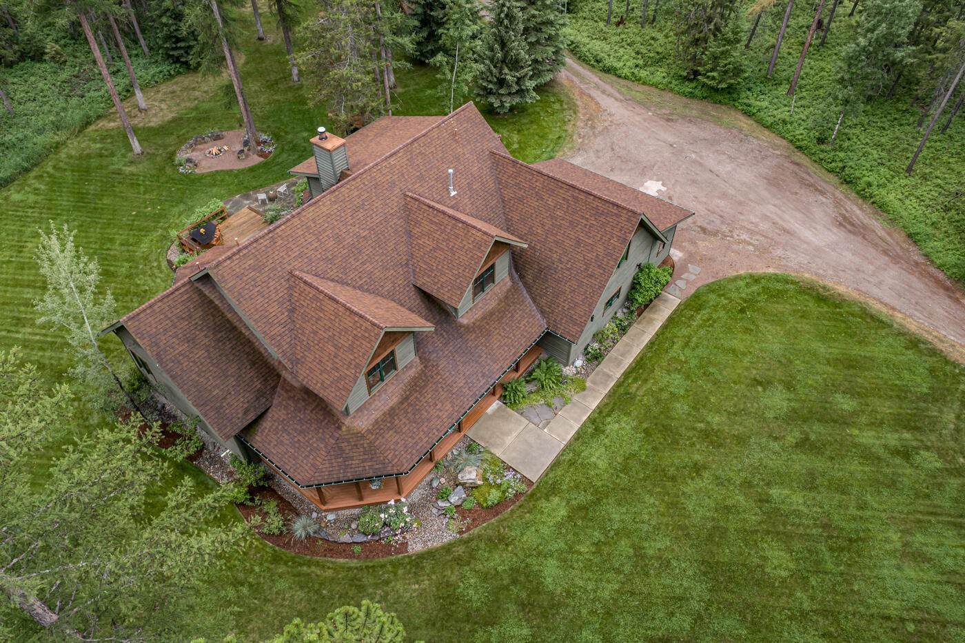 16. Single Family Homes for Sale at 630 Walker Meadow Road, Whitefish, Montana 59937 United States