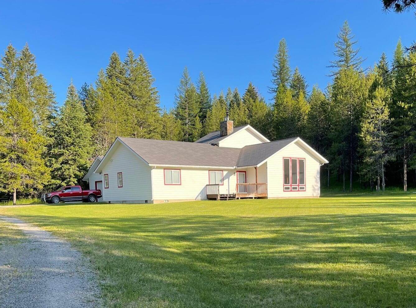 Single Family Homes for Sale at 262 Mud Creek Road, Eureka, Montana 59917 United States