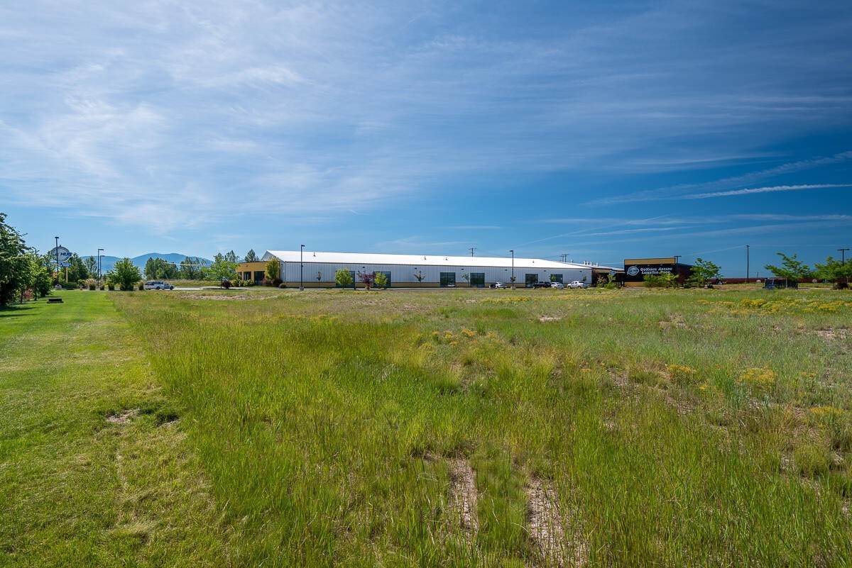 18. Commercial for Sale at 5055 Expressway, Missoula, Montana 59808 United States