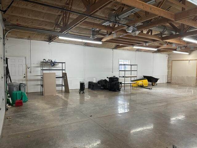 20. Commercial for Sale at 2141 3rd Avenue, Kalispell, Montana 59901 United States