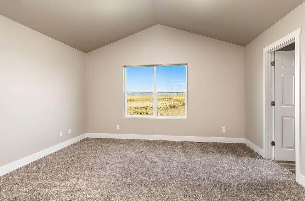 7. Single Family Homes for Sale at 368 Meadow View Loop, East Helena, Montana 59635 United States