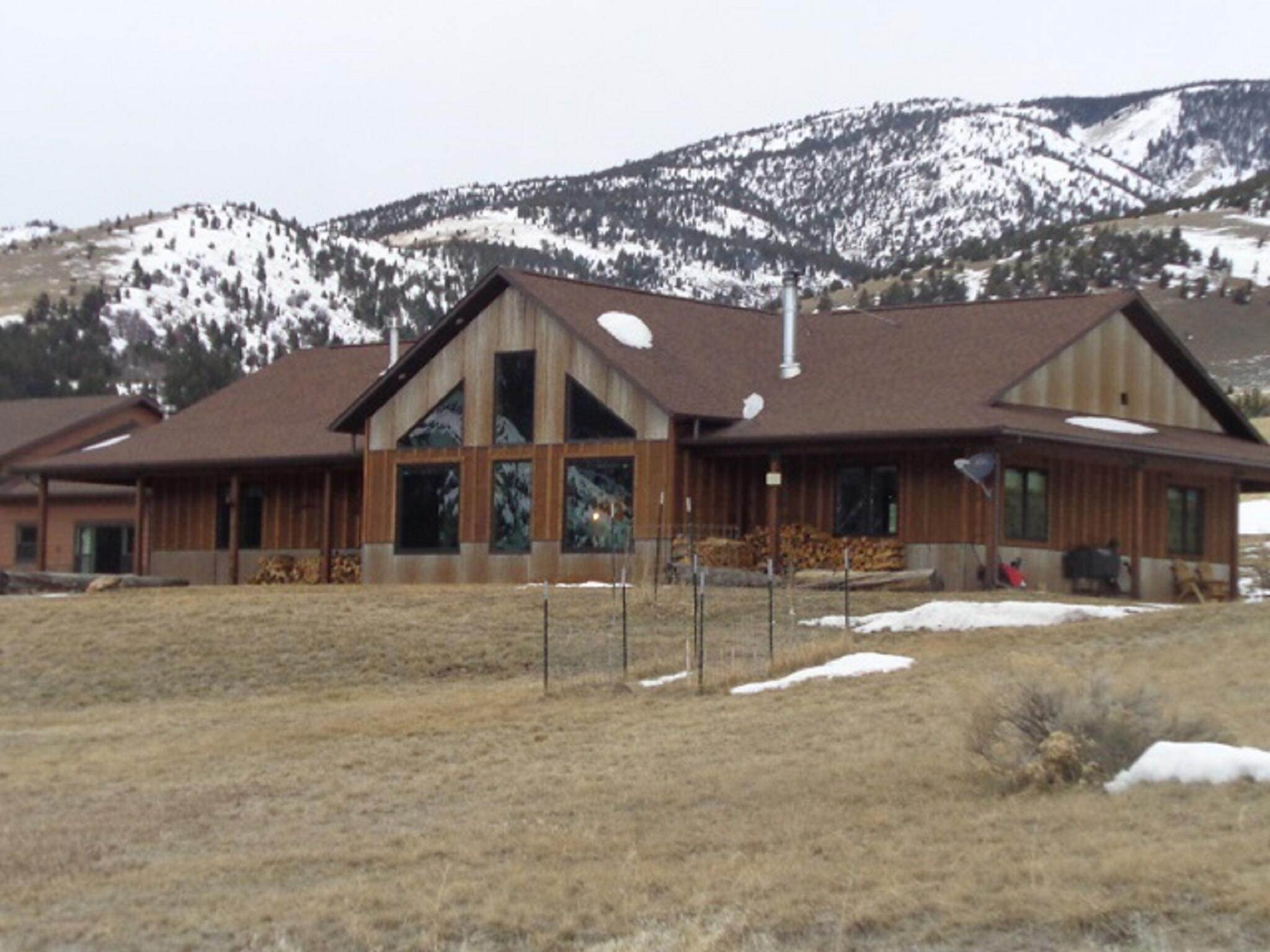 3. Single Family Homes for Sale at 820 Highpark Drive, Anaconda, Montana 59711 United States