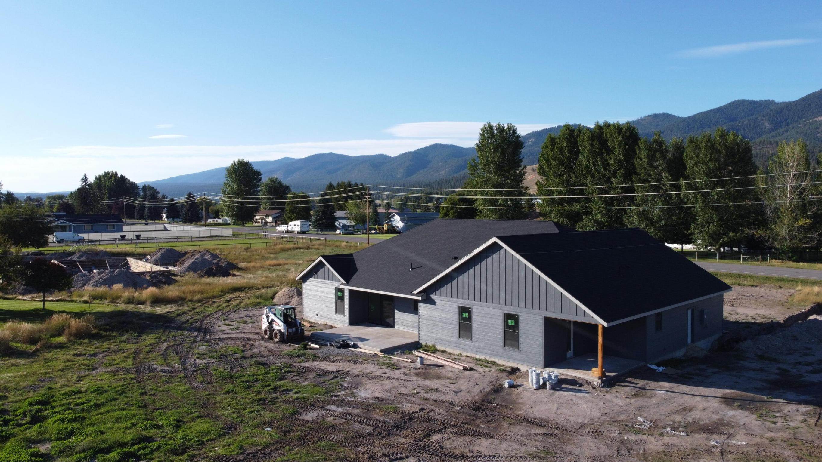 7. Single Family Homes for Sale at 879 Chieftain Court, Stevensville, Montana 59870 United States