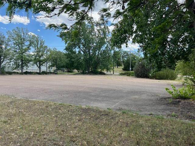 15. Commercial for Sale at 204 & 205 9th Avenue S, Great Falls, Montana 59405 United States