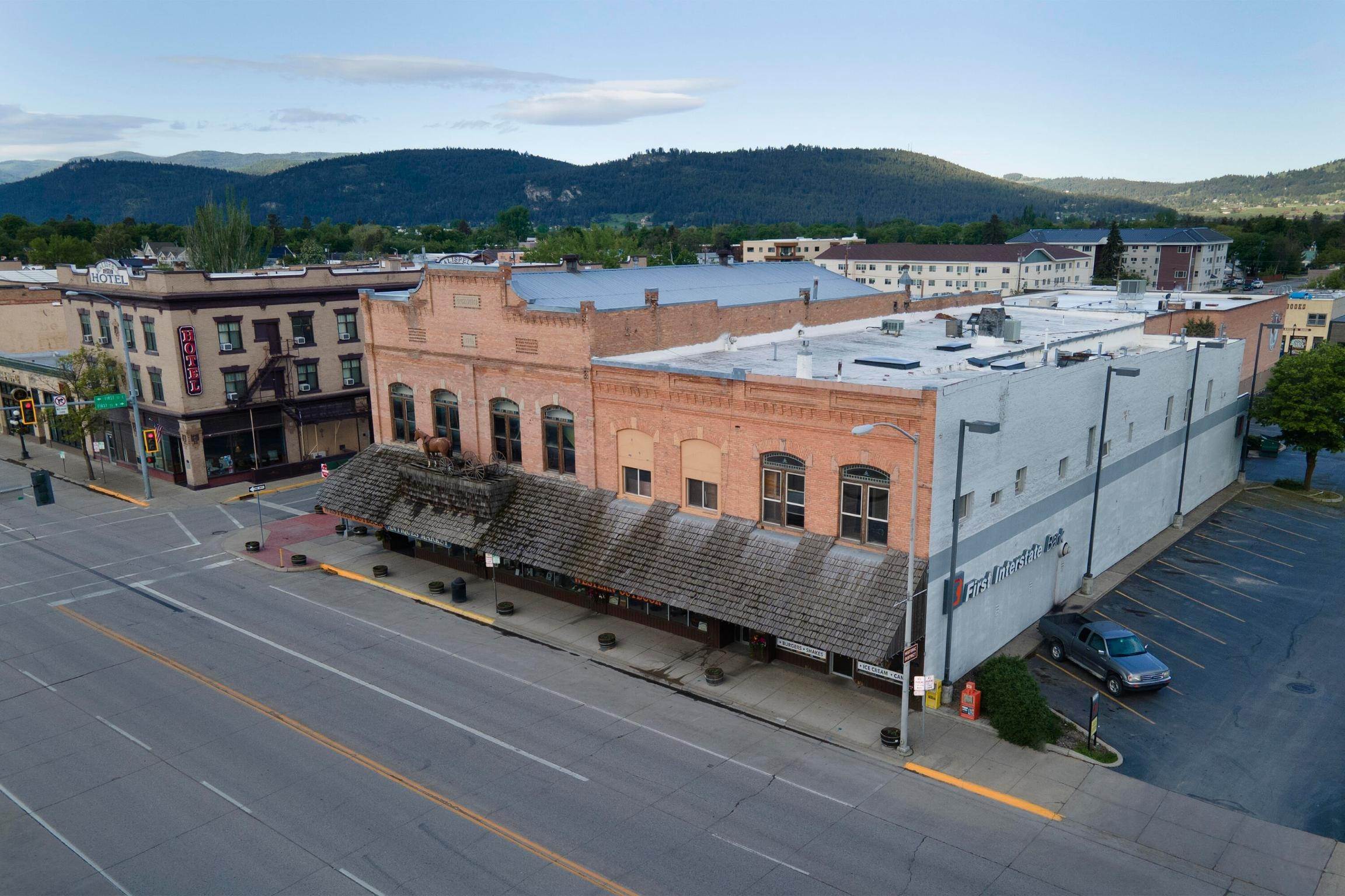 2. Commercial for Sale at 48,40&34 S Main Street, Kalispell, Montana 59901 United States